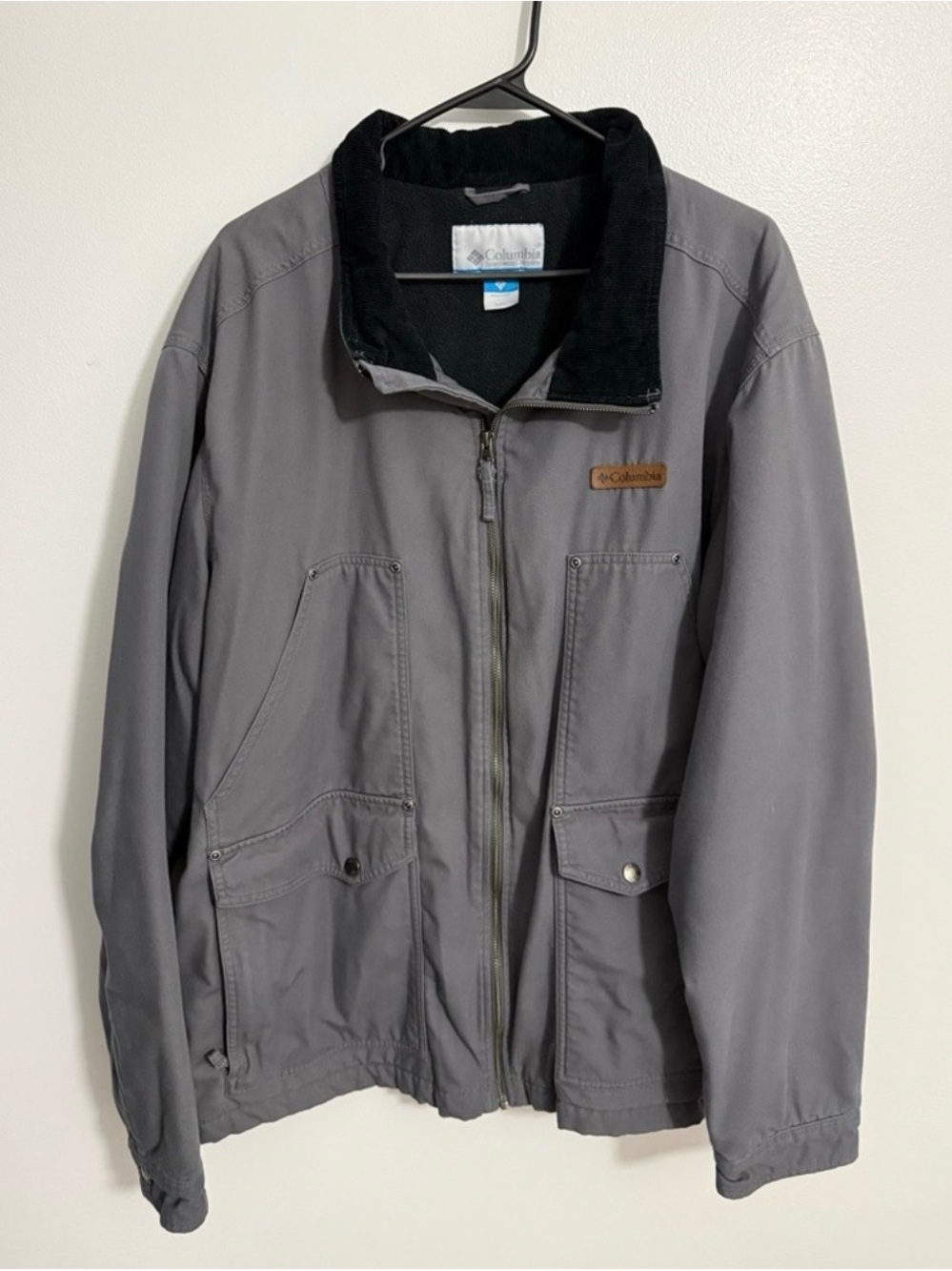 Columbia Men's Gray Field Jacket with Black Collar